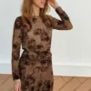 Camiseta Tul Floreada En Terciopelo Marrón
